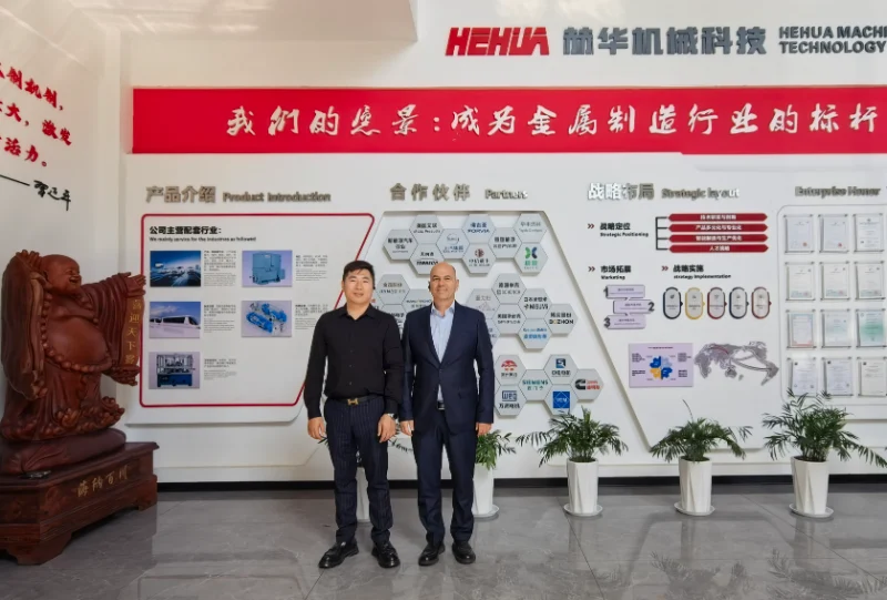 مدير المشتريات في شركة TESMEC الإيطالية وفريق SQE يزورون شركة Hehua Machinery Technology Kunshan مدير المشتريات في شركة TESMEC الإيطالية وفريق SQE يزورون شركة Hehua Machinery Technology Kunshan